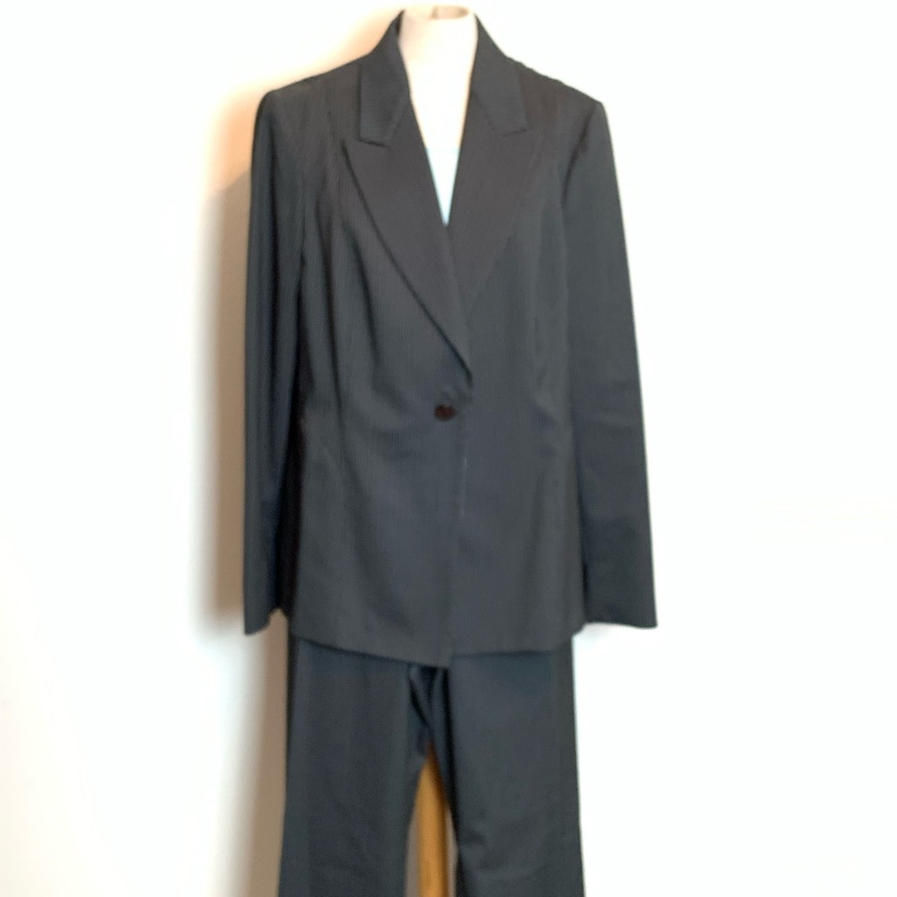 Vintage Garfield & Marks pinstriped 2 piece Suit